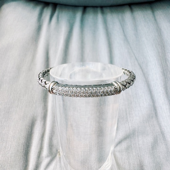 ✨ NWOT Sterling Silver Medium Mesh Bangle with CZ Diamonds - Picture 2 of 5